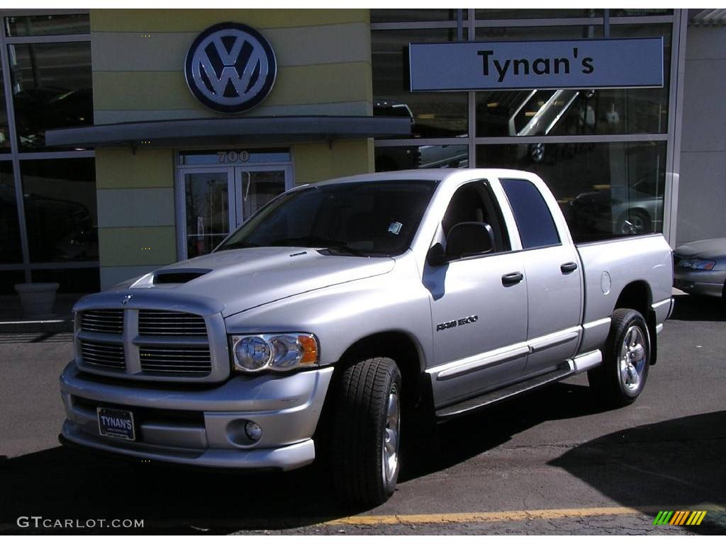 2004 Ram 1500 SLT Quad Cab 4x4 - Bright Silver Metallic / Dark Slate Gray photo #1