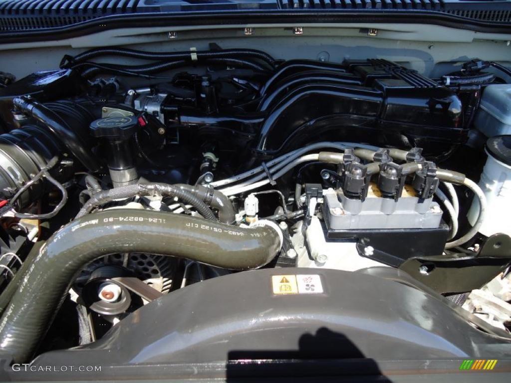 2005 Ford Explorer XLS 4.0 Liter SOHC 12-Valve V6 Engine Photo #47542610