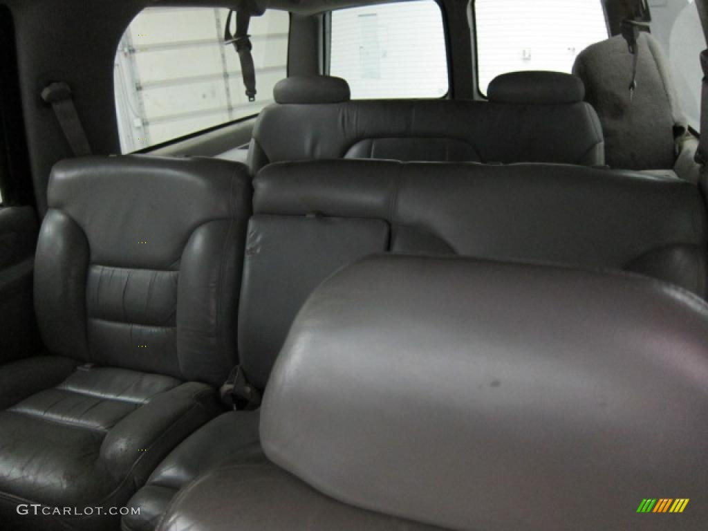 1995 Suburban C1500 - Black / Gray photo #7