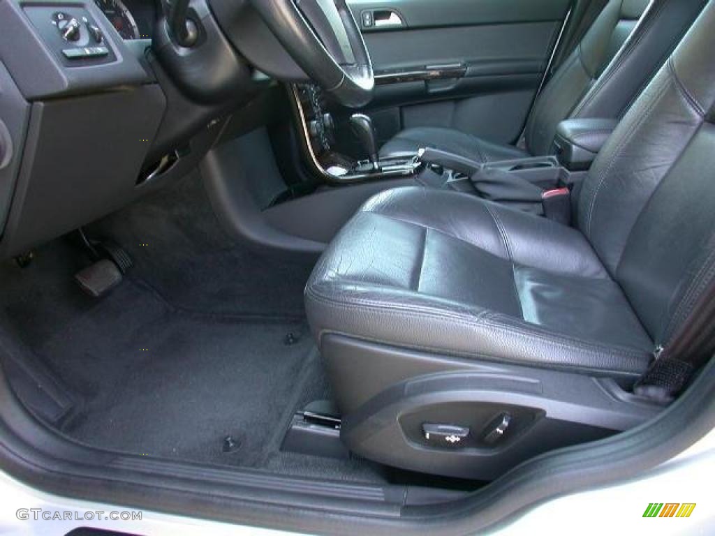 Off Black Interior 2005 Volvo S40 2.4i Photo #47546774