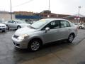 Brilliant Silver - Versa 1.8 SL Sedan Photo No. 5