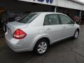 Brilliant Silver - Versa 1.8 SL Sedan Photo No. 10