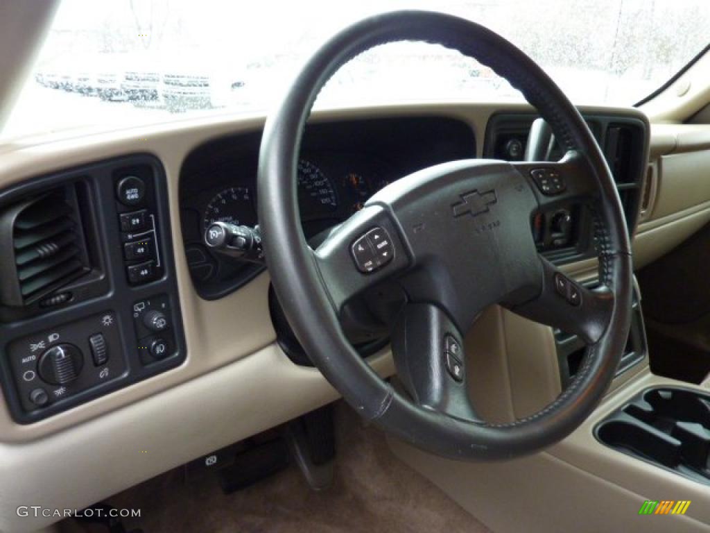 2005 Chevrolet Suburban 1500 LS 4x4 Tan/Neutral Steering Wheel Photo #47548718