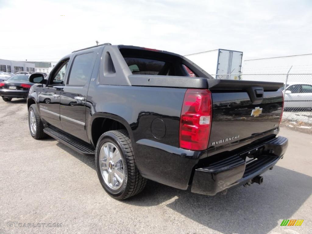 Black 2009 Chevrolet Avalanche LTZ 4x4 Exterior Photo #47552666