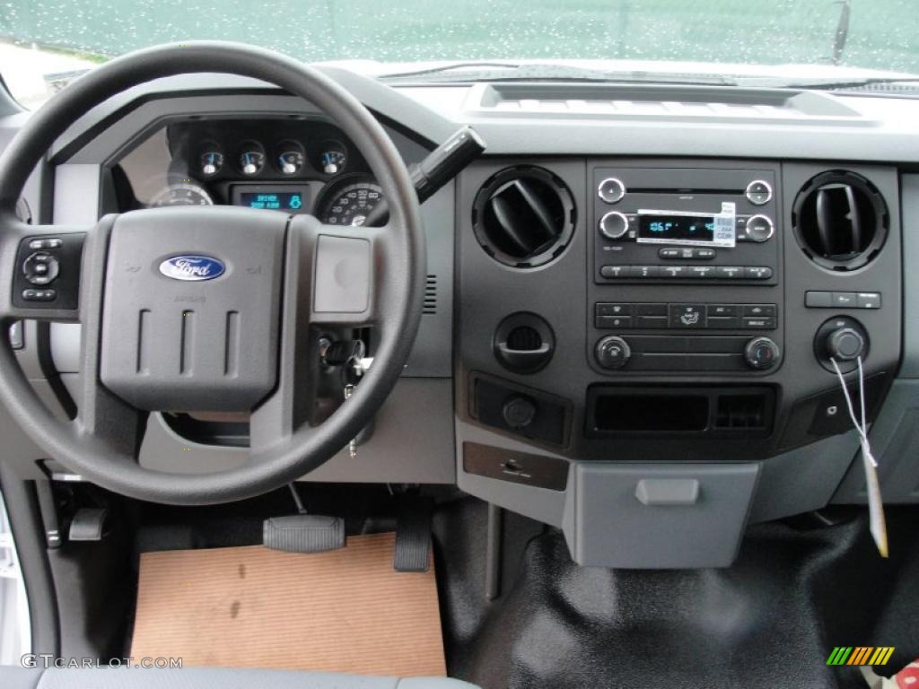 2011 Ford F250 Super Duty XL SuperCab Steel Gray Dashboard Photo #47552864