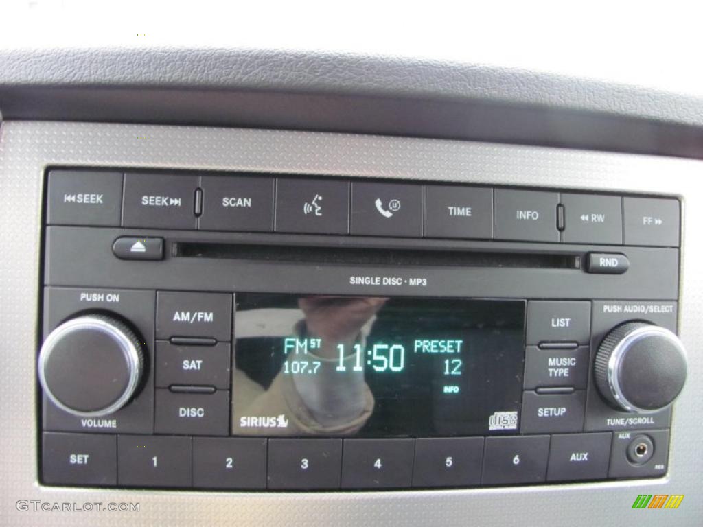 2008 Grand Cherokee Laredo 4x4 - Stone White / Dark Slate Gray/Light Graystone photo #5