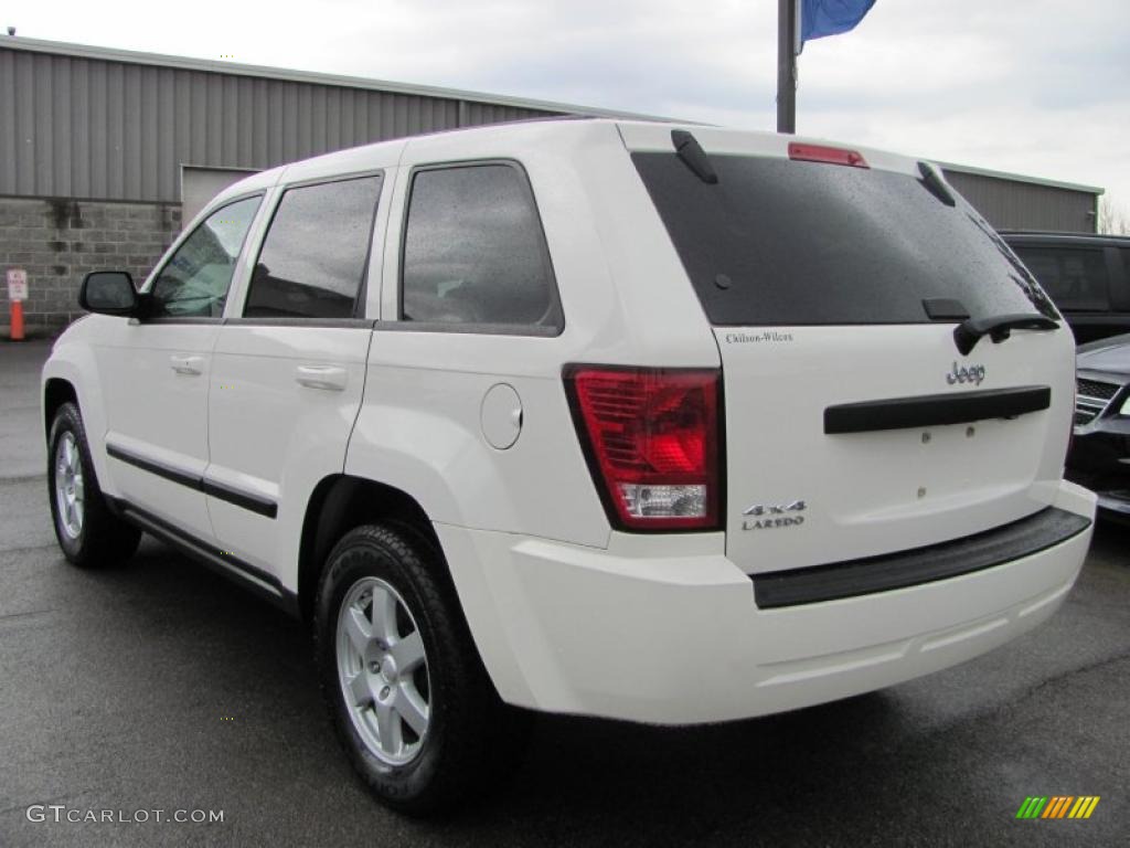 2008 Grand Cherokee Laredo 4x4 - Stone White / Dark Slate Gray/Light Graystone photo #15