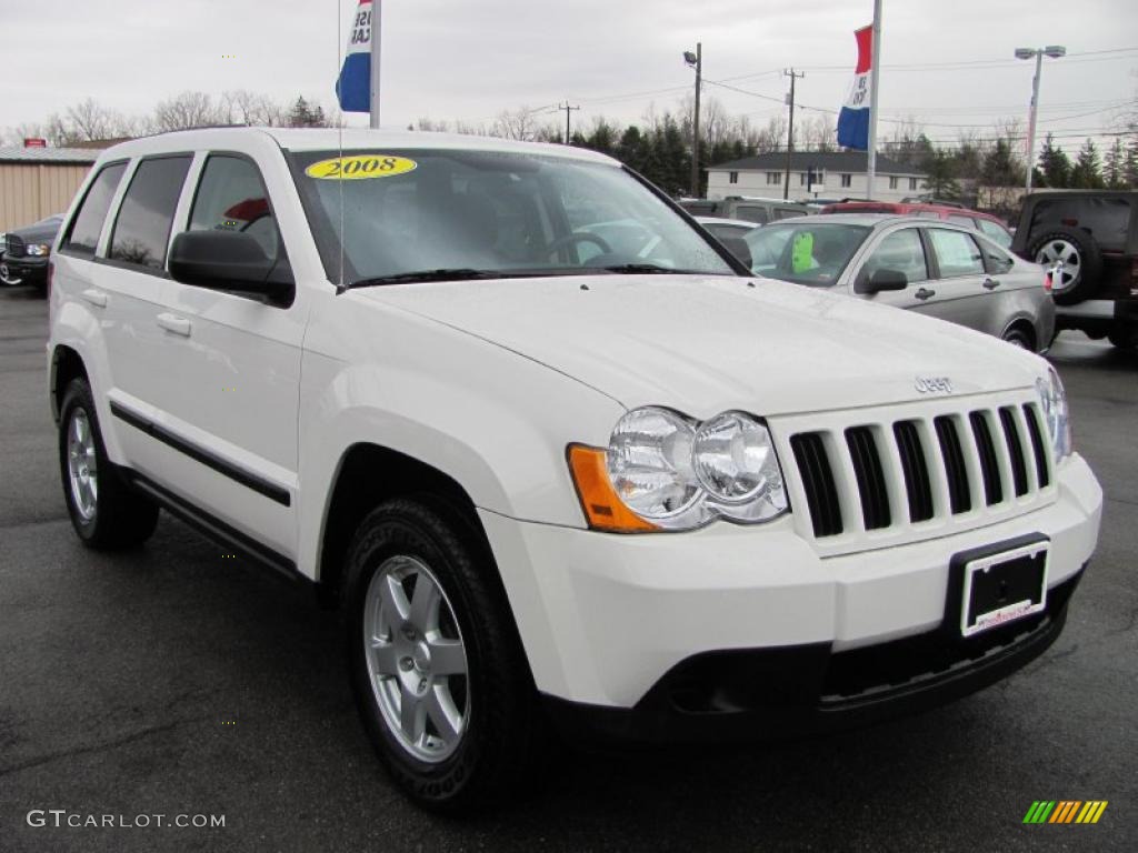 2008 Grand Cherokee Laredo 4x4 - Stone White / Dark Slate Gray/Light Graystone photo #20