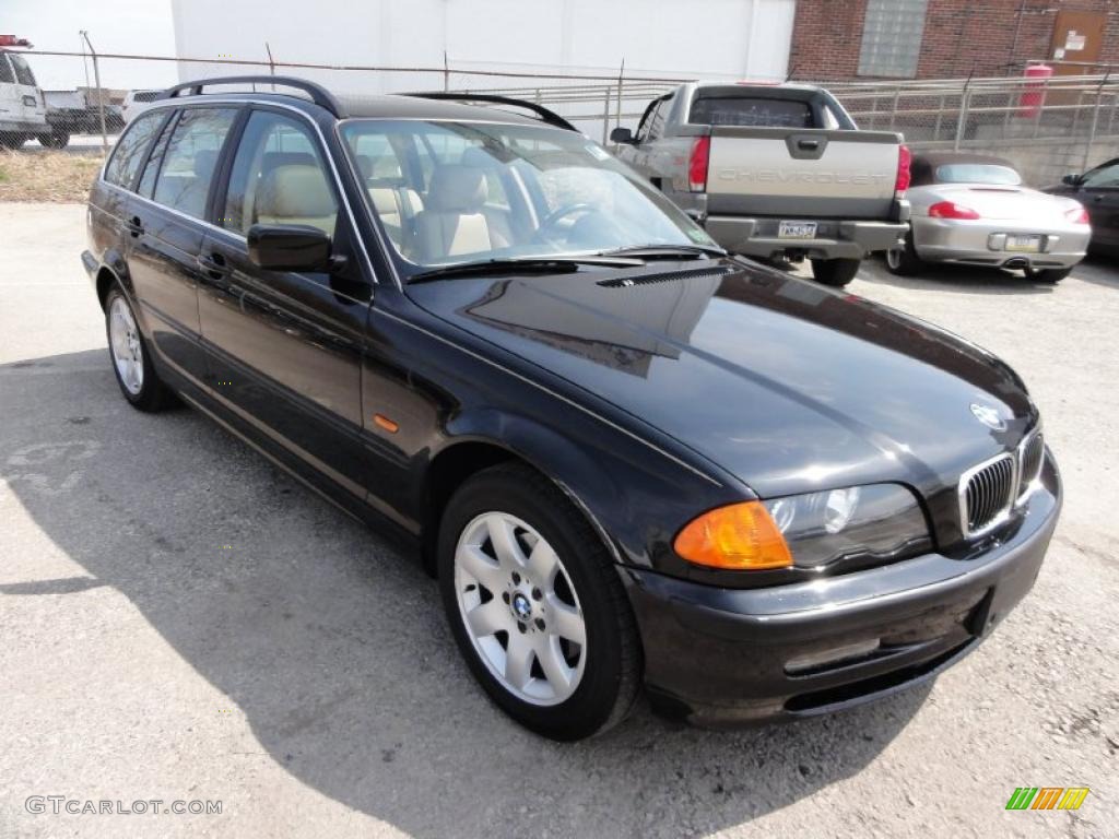 2001 3 Series 325xi Wagon - Black Sapphire Metallic / Sand photo #4