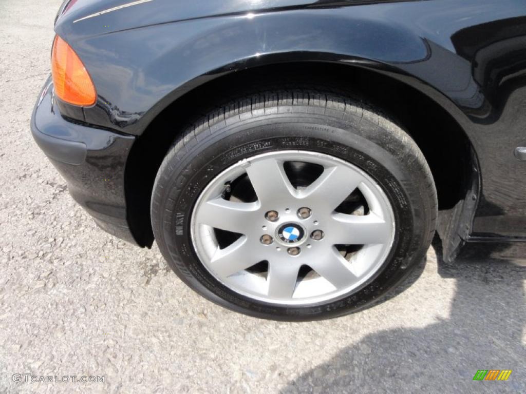 2001 3 Series 325xi Wagon - Black Sapphire Metallic / Sand photo #38