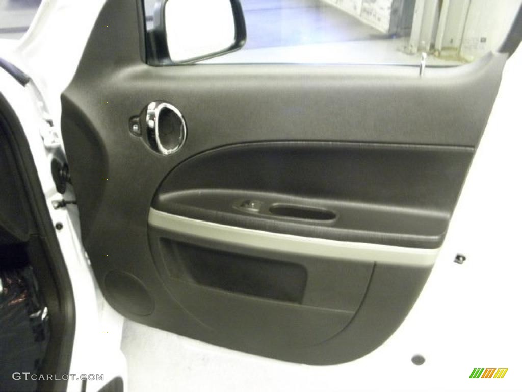 2011 HHR LS - Arctic Ice White / Ebony photo #6