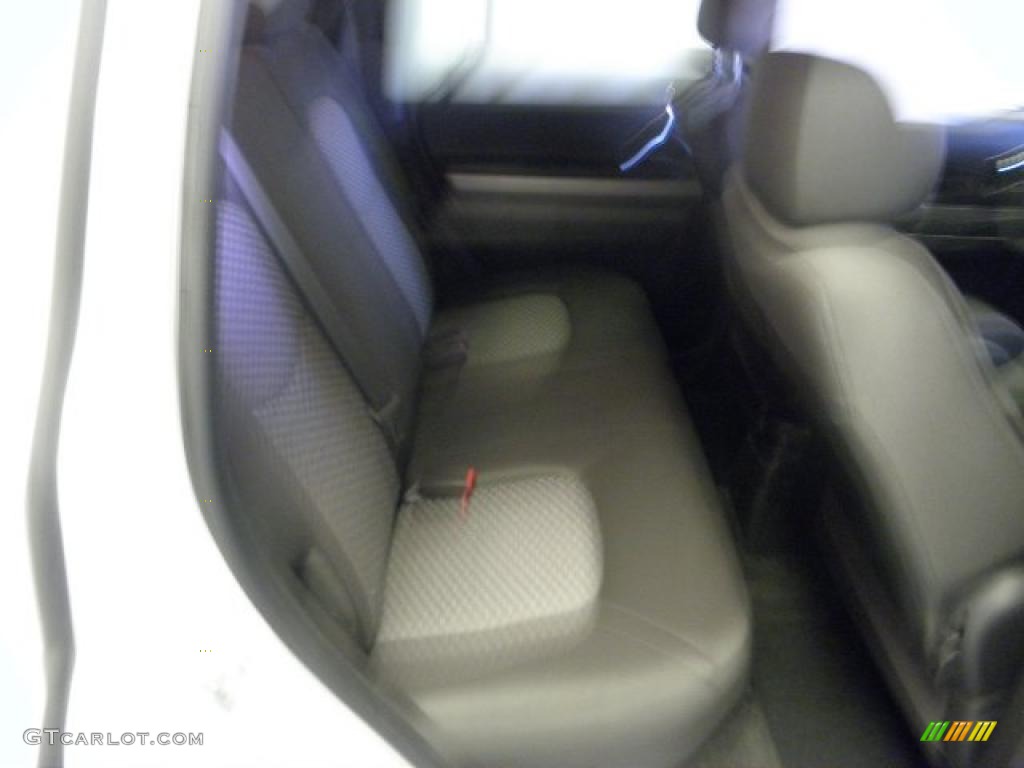 2011 HHR LS - Arctic Ice White / Ebony photo #10