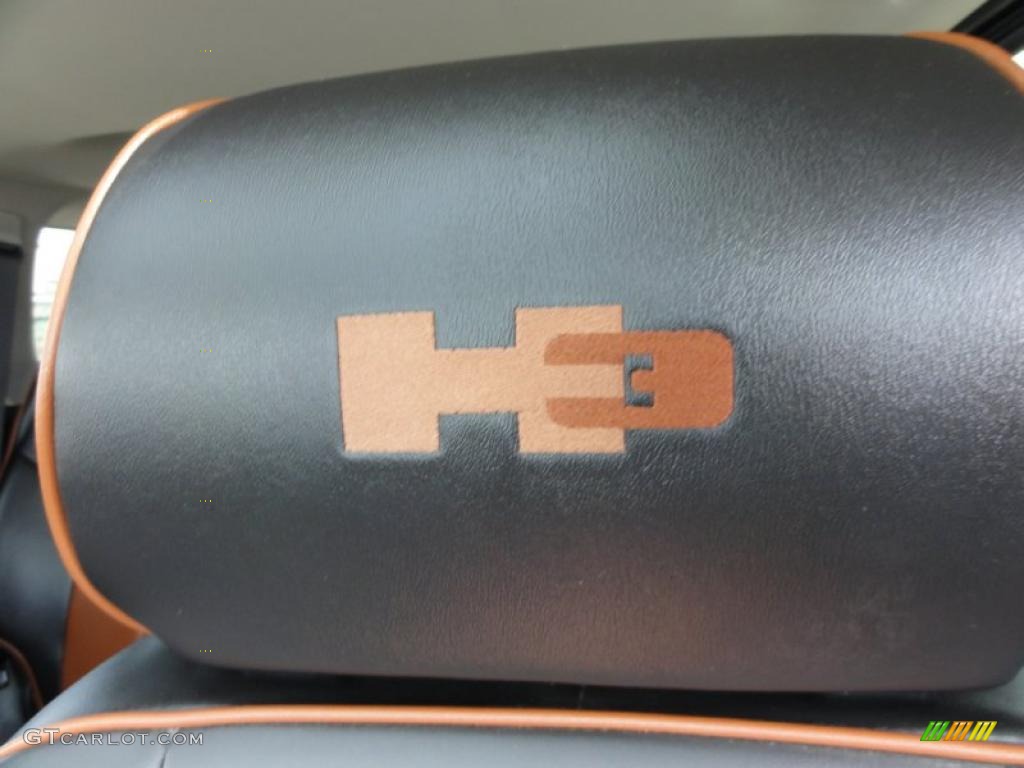 2007 Hummer H3 Standard H3 Model Marks and Logos Photo #47555876