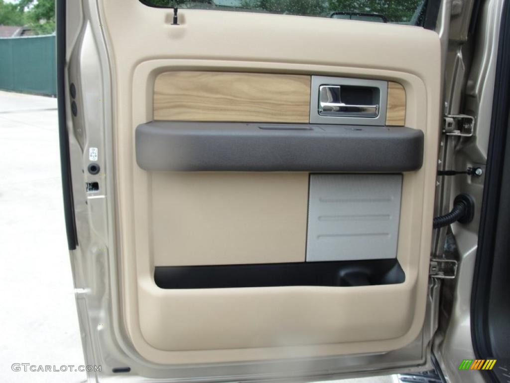2011 Ford F150 Lariat SuperCrew Pale Adobe Door Panel Photo #47556944
