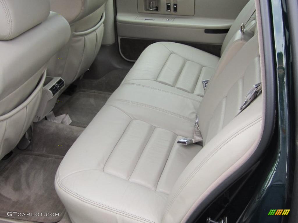 Neutral Shale Interior 1996 Cadillac DeVille Sedan Photo #47557292