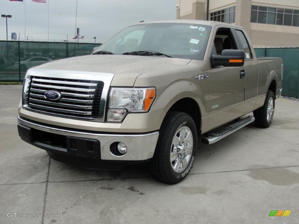 2011 F150 XLT SuperCab - Pale Adobe Metallic / Pale Adobe photo #7