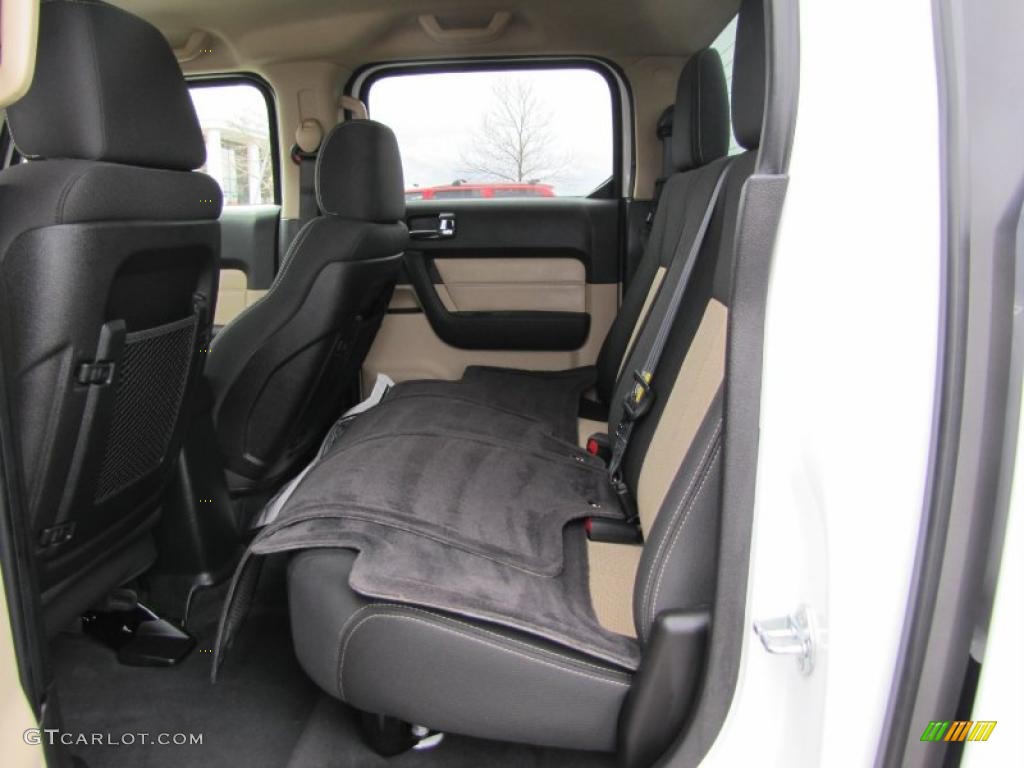 Light Cashmere Interior 2010 Hummer H3 T Photo #47559215