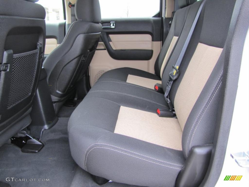 2010 Hummer H3 T Interior Color Photos