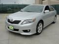 Classic Silver Metallic - Camry SE Photo No. 7