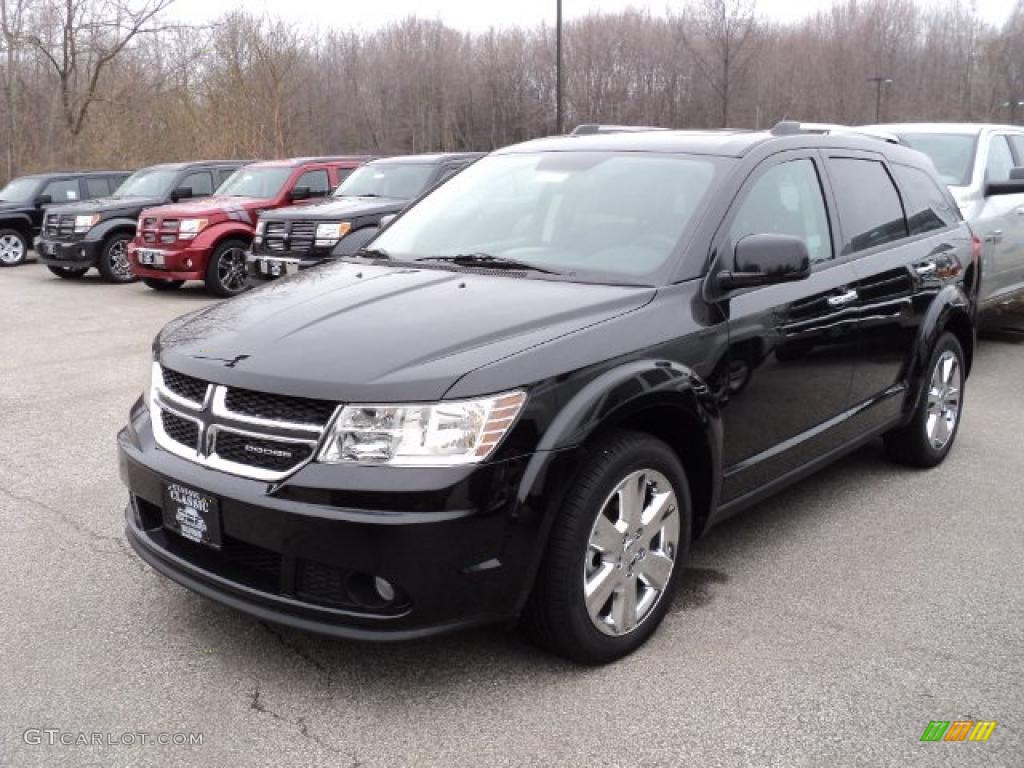 Brilliant Black Crystal Pearl Dodge Journey