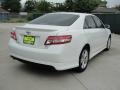 Super White - Camry SE Photo No. 3