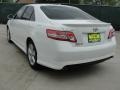 Super White - Camry SE Photo No. 5
