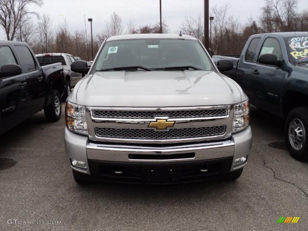 2011 Silverado 1500 LT Extended Cab 4x4 - Sheer Silver Metallic / Ebony photo #2