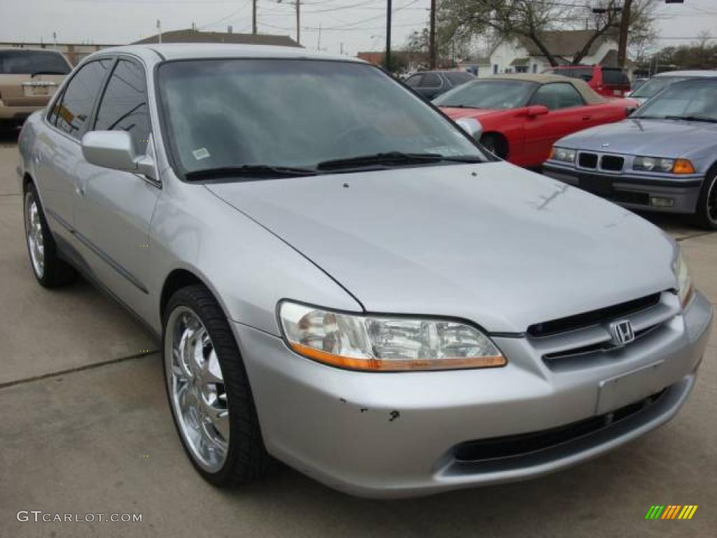 1999 Accord LX Sedan - Satin Silver Metallic / Ivory photo #3