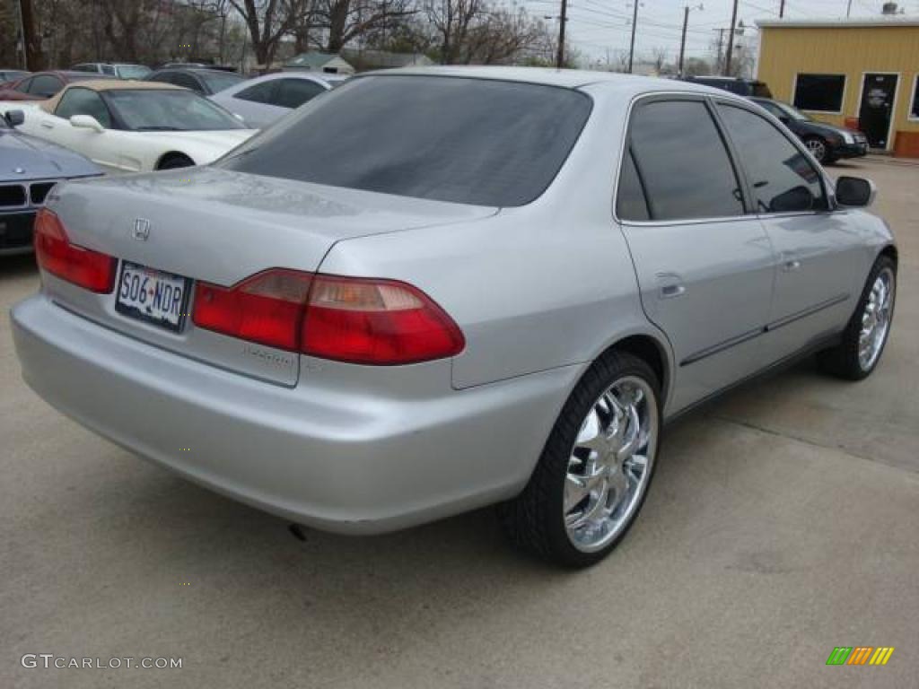 1999 Accord LX Sedan - Satin Silver Metallic / Ivory photo #4