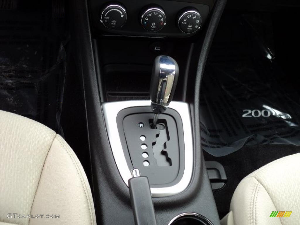2011 Chrysler 200 Touring Controls Photo #47562263