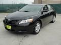 Black - Camry LE Photo No. 7