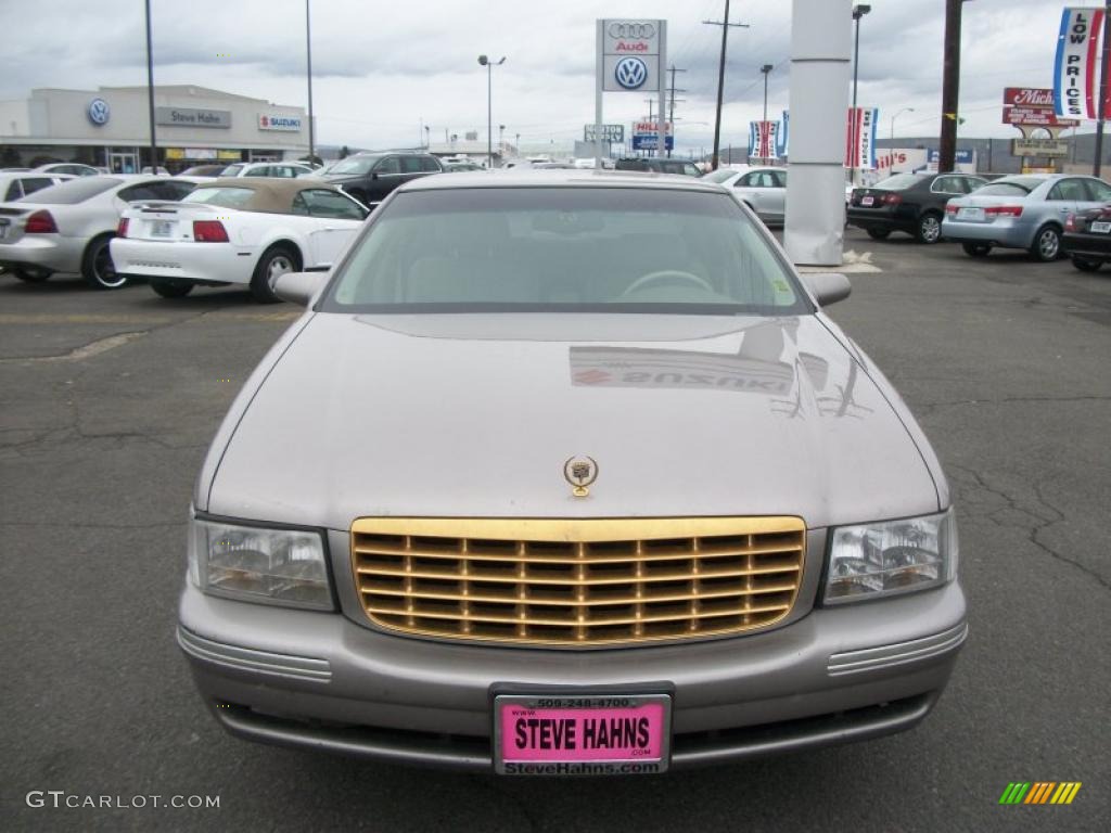 1998 DeVille Sedan - Light Driftwood Metallic / Shale photo #2