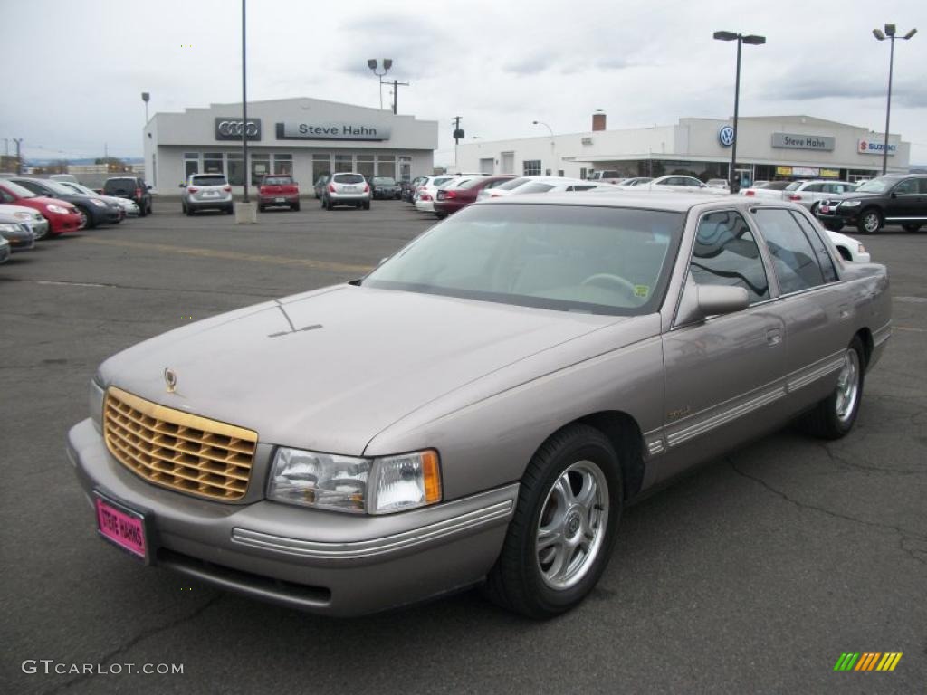 1998 DeVille Sedan - Light Driftwood Metallic / Shale photo #3