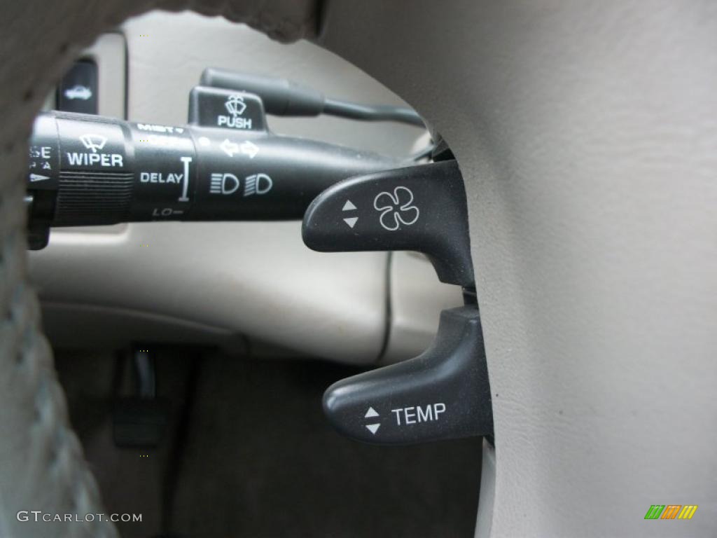 1998 DeVille Sedan - Light Driftwood Metallic / Shale photo #12