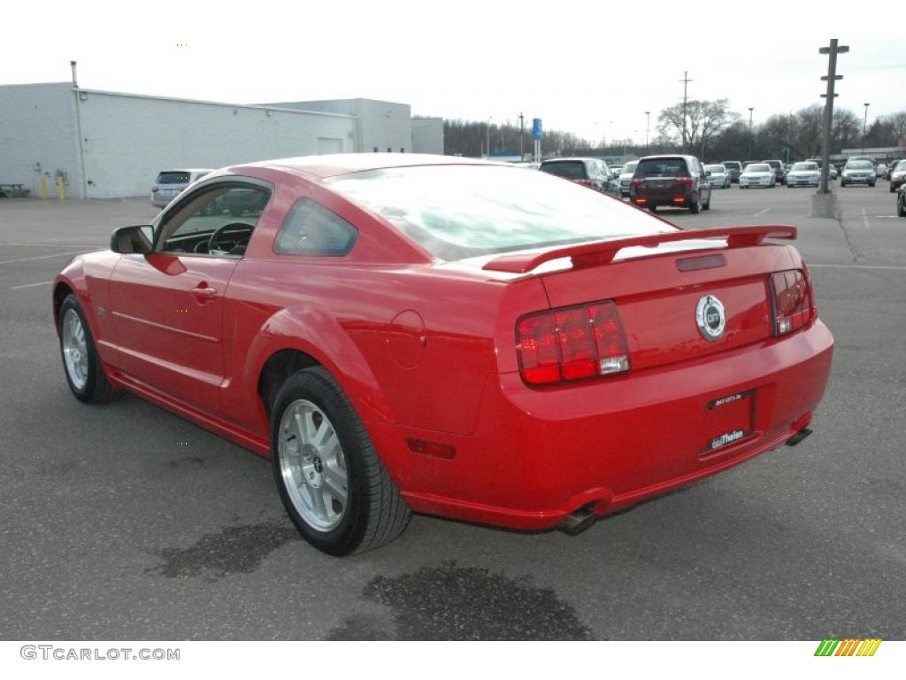 2007 Mustang GT Premium Coupe - Torch Red / Medium Parchment photo #4