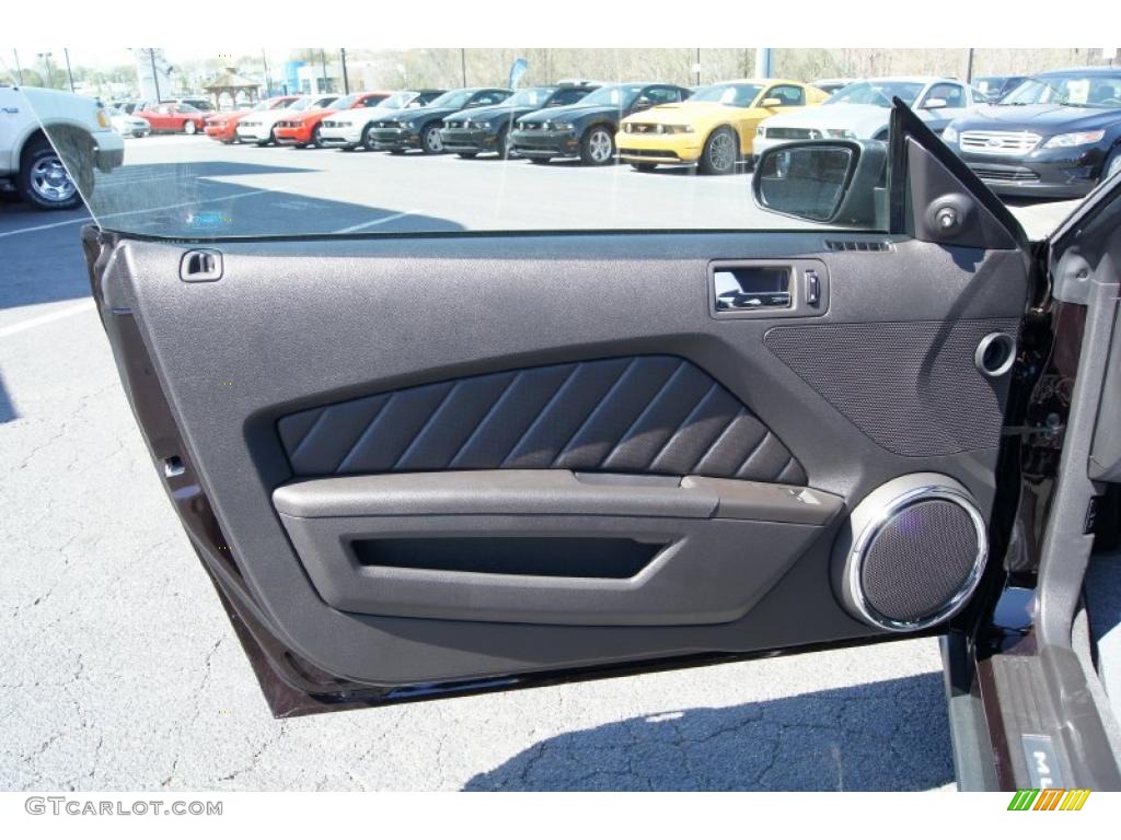 2012 Ford Mustang V6 Mustang Club of America Edition Coupe Charcoal Black Door Panel Photo #47565725