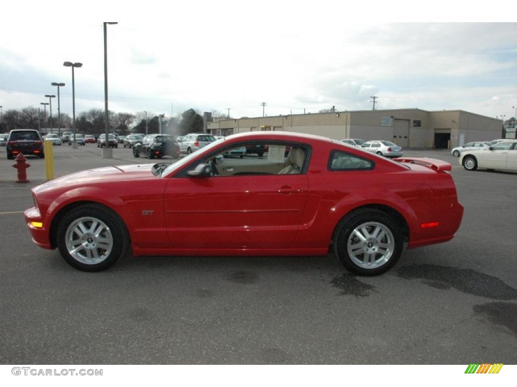 2007 Mustang GT Premium Coupe - Torch Red / Medium Parchment photo #12