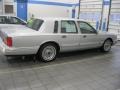 Silver Frost Pearl Metallic - Town Car Executive Photo No. 3