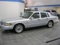 Silver Frost Pearl Metallic - Town Car Executive Photo No. 4