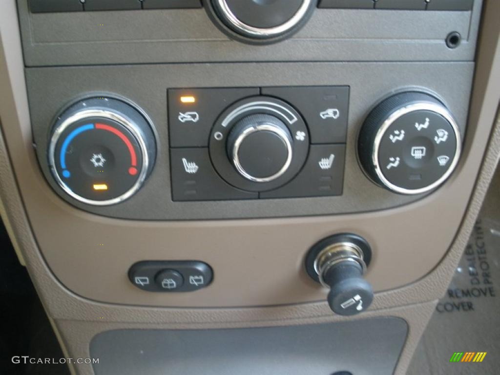 2007 Chevrolet HHR LT Controls Photo #47569091