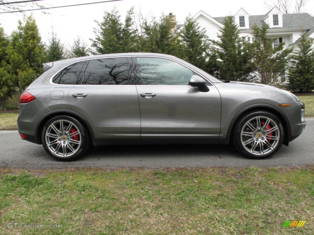 Meteor Grey Metallic 2011 Porsche Cayenne Turbo Exterior Photo #47569709