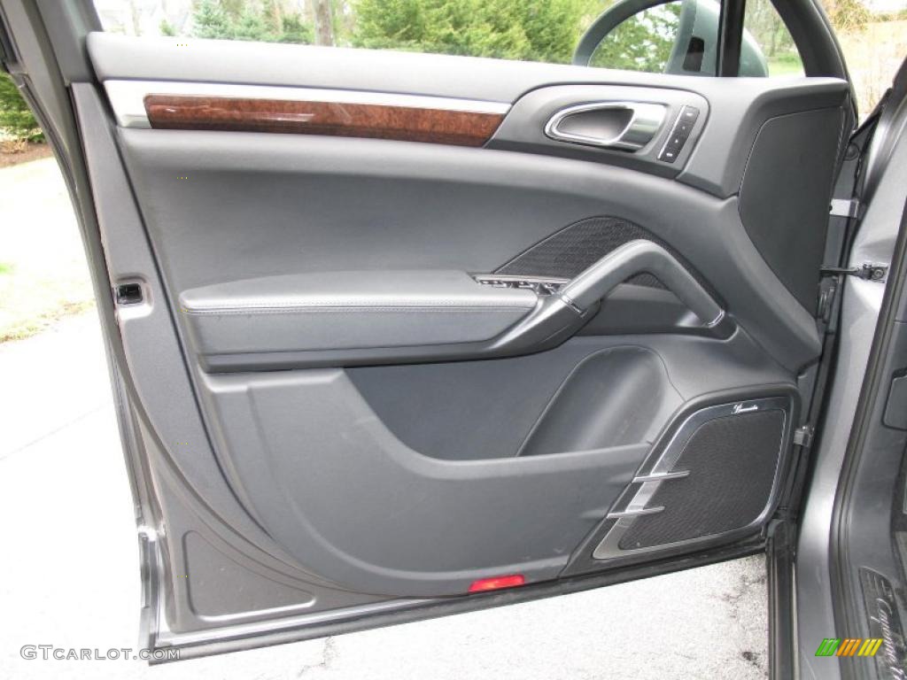 2011 Porsche Cayenne Turbo Black Door Panel Photo #47569742