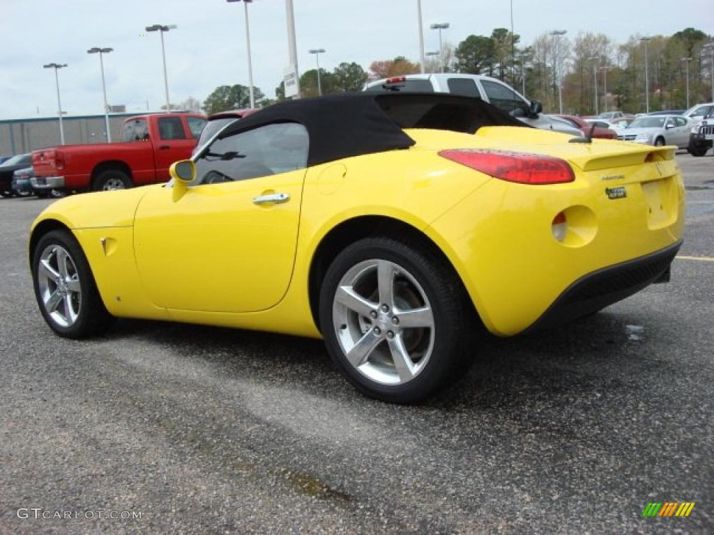 Mean Yellow 2007 Pontiac Solstice Roadster Exterior Photo #47569994