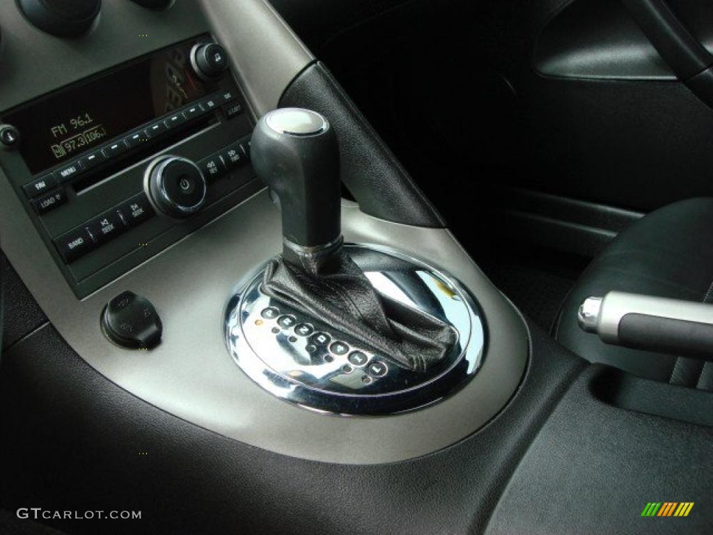 2007 Pontiac Solstice Roadster 5 Speed Automatic Transmission Photo #47570138