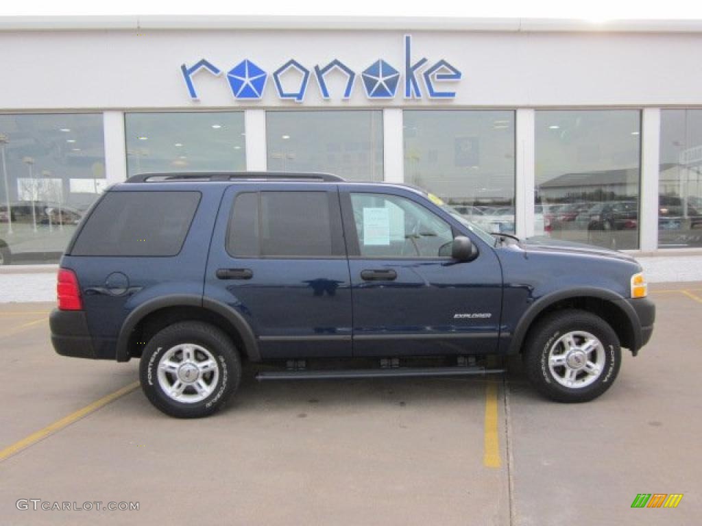 2004 Explorer XLS 4x4 - Dark Blue Pearl Metallic / Medium Parchment photo #2