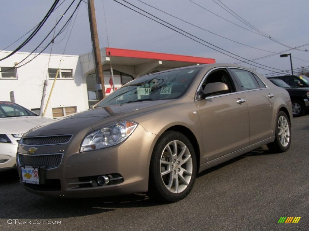 2008 Malibu LTZ Sedan - Amber Bronze Metallic / Cocoa/Cashmere Beige photo #1