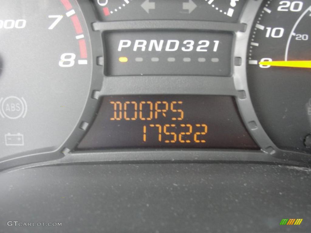 2008 Colorado Work Truck Regular Cab - Victory Red / Medium Pewter photo #32