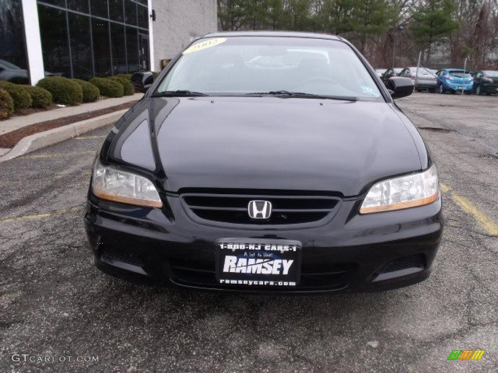 2002 Accord SE Coupe - Nighthawk Black Pearl / Charcoal photo #5