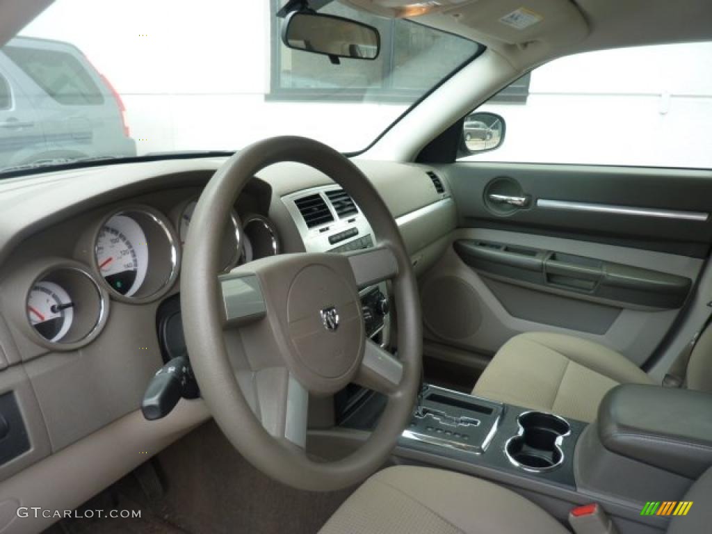 Dark Khaki/Light Graystone Interior 2008 Dodge Magnum SXT Photo #47576810