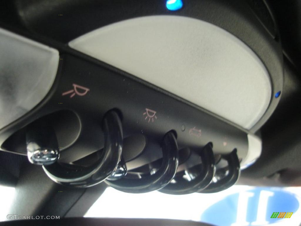 2011 Cooper Convertible - Chili Red / Carbon Black photo #18